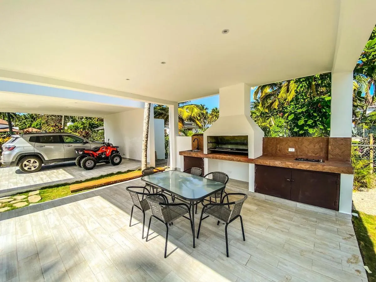 Villa Calma, Luxury For Big Groups At The Beach With Large Pool Las Terrenas