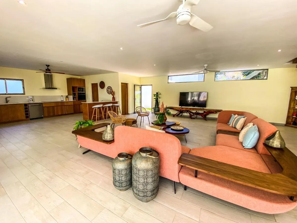 Villa Calma, Luxury For Big Groups At The Beach With Large Pool Las Terrenas