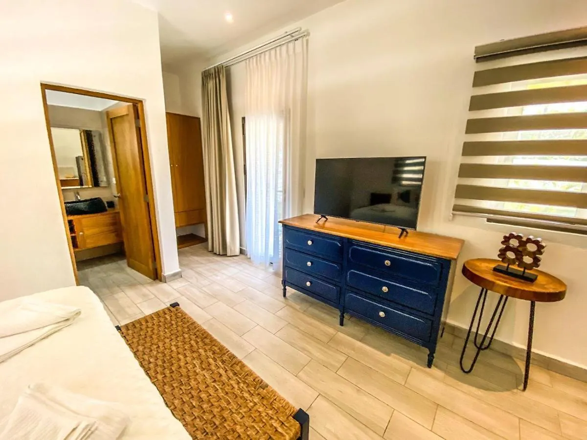Villa Calma, Luxury For Big Groups At The Beach With Large Pool Las Terrenas Dominican Republic